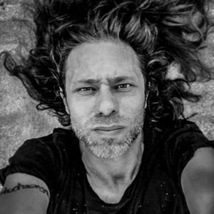 Meet your Posher, Javier